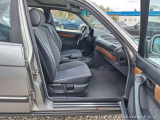 BMW 7 E32 730i 1987