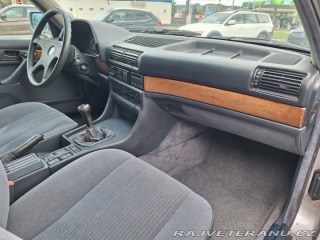 BMW 7 E32 730i 1987
