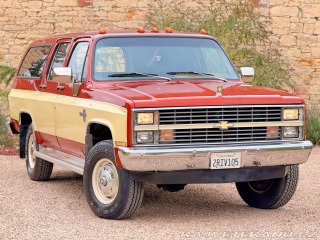Chevrolet Suburban K20 Silverado 5.7 V8 4x4