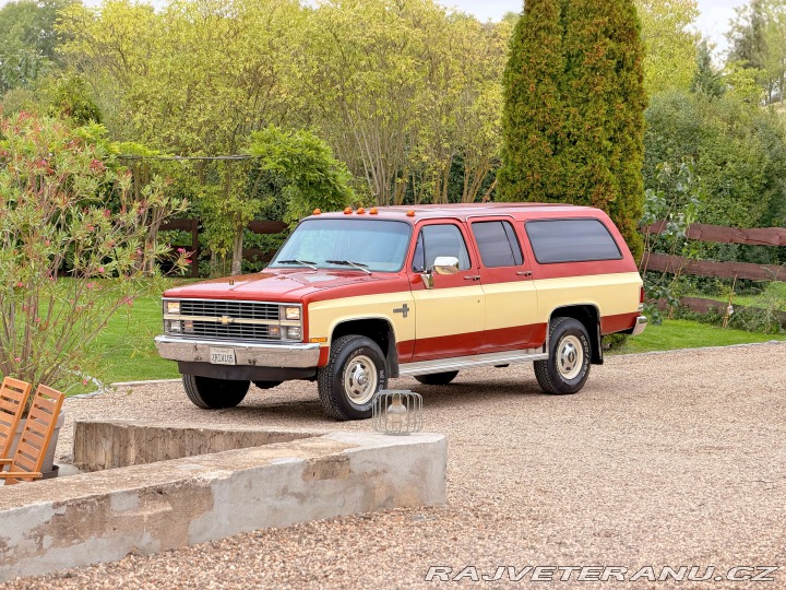 Chevrolet Suburban K20 Silverado 5.7 V8 4x4 1983