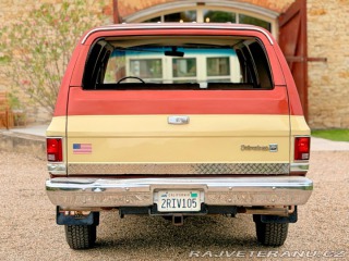 Chevrolet Suburban K20 Silverado 5.7 V8 4x4 1983