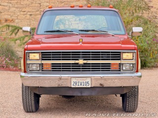 Chevrolet Suburban K20 Silverado 5.7 V8 4x4 1983