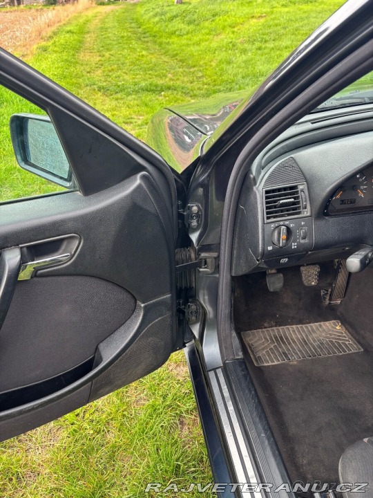 Mercedes-Benz C 2,5   C250 TD 110 kW 1997