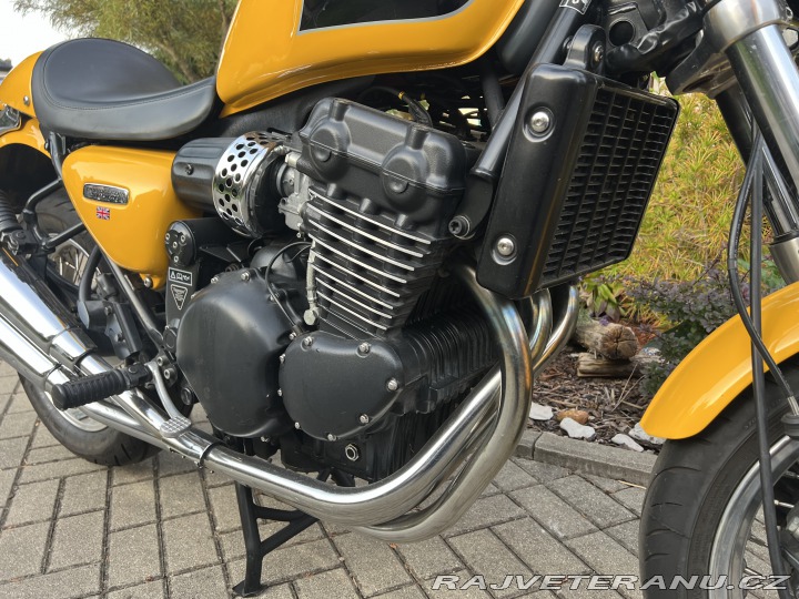 Triumph Ostatní modely Thunderbird 900 Sport 1998