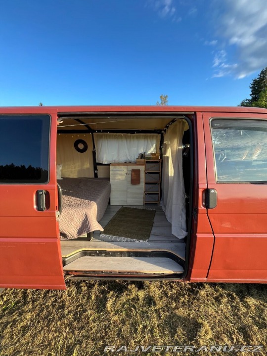 Volkswagen Ostatní modely Transporter 1,9   TD 50 kW | 1994 | S 1994