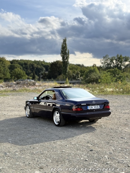 Mercedes-Benz 300 W124 1992