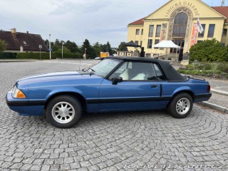 Ford Mustang XL kabriolet 1989