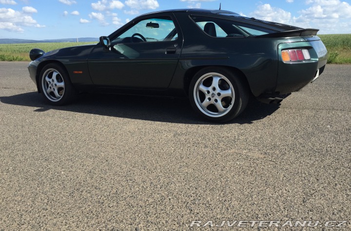 Porsche 928 S 1986
