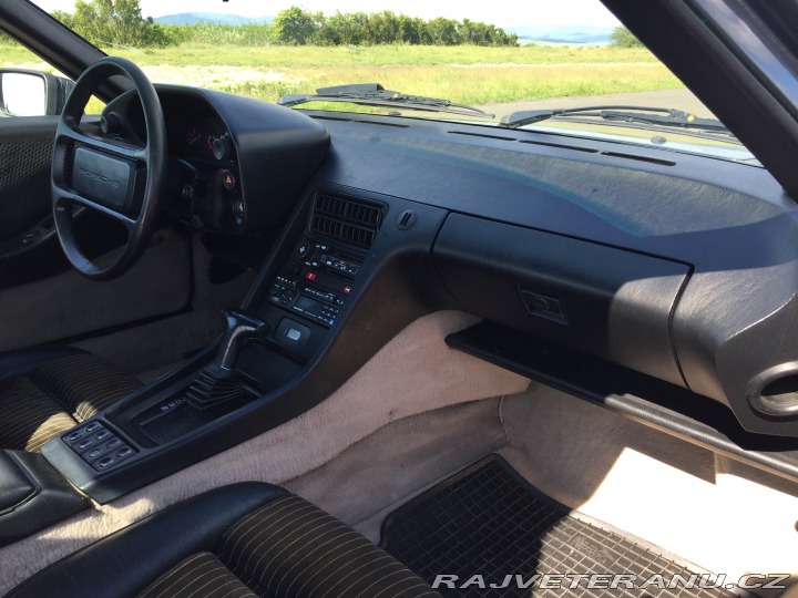 Porsche 928 S 1986