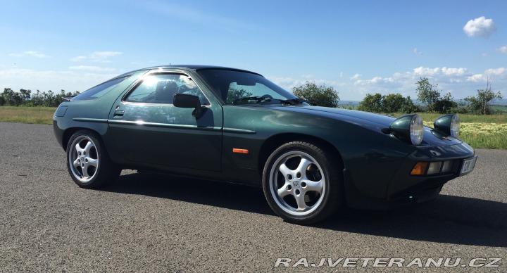 Porsche 928 S 1986