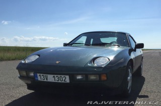 Porsche 928 S 1986