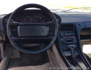 Porsche 928 S 1986