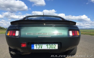 Porsche 928 S 1986