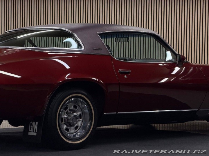 Chevrolet Camaro  1975