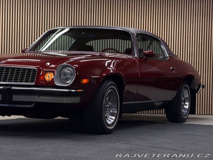 Chevrolet Camaro  1975
