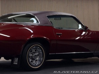 Chevrolet Camaro  1975