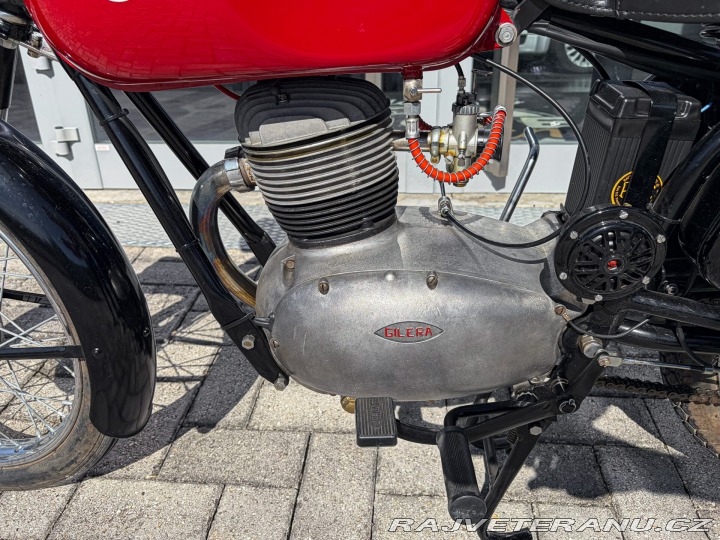 Ostatní značky Ostatní modely Gilera 150 GRAN TURISMO 1956