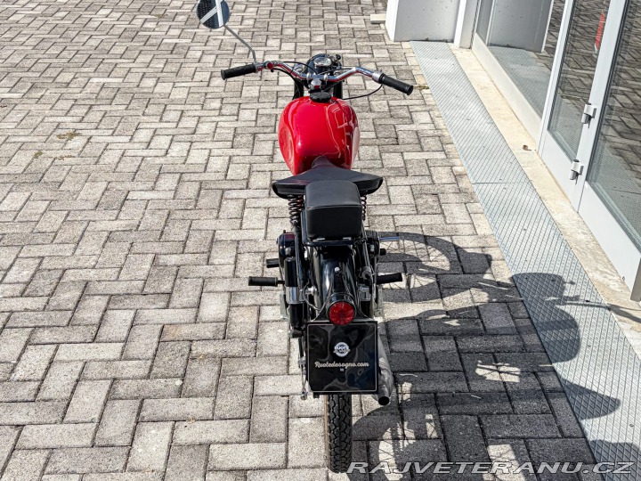 Ostatní značky Ostatní modely Gilera 150 GRAN TURISMO 1956