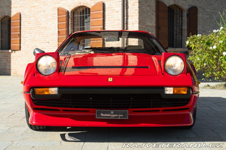 Ferrari 208 GTB TURBO 1982