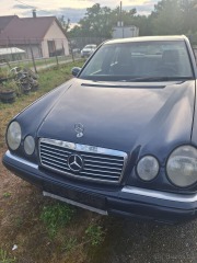 Mercedes-Benz E 2,0   290 TD
