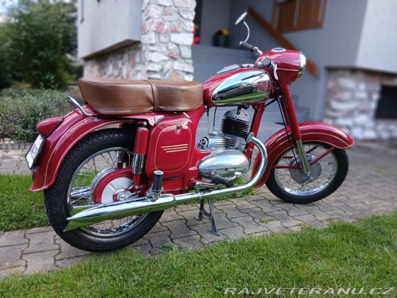 Jawa 250 353