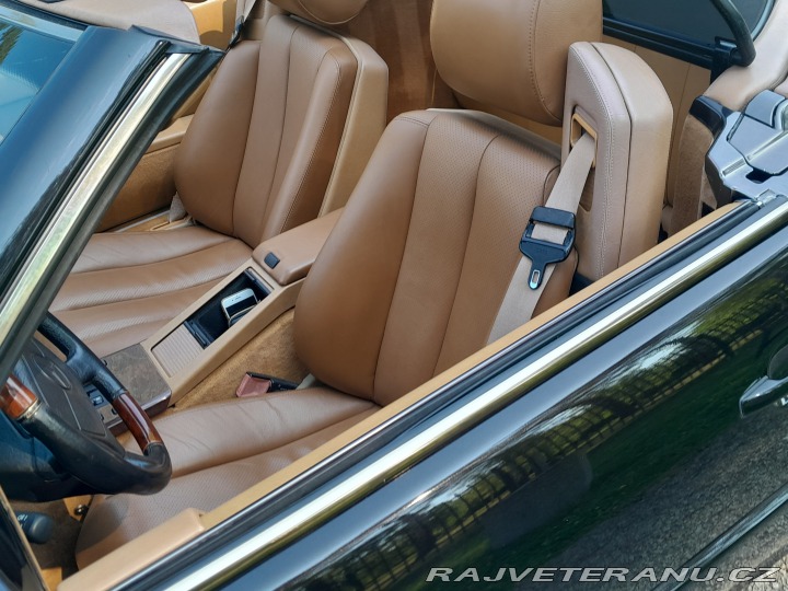 Mercedes-Benz SL 129 1989