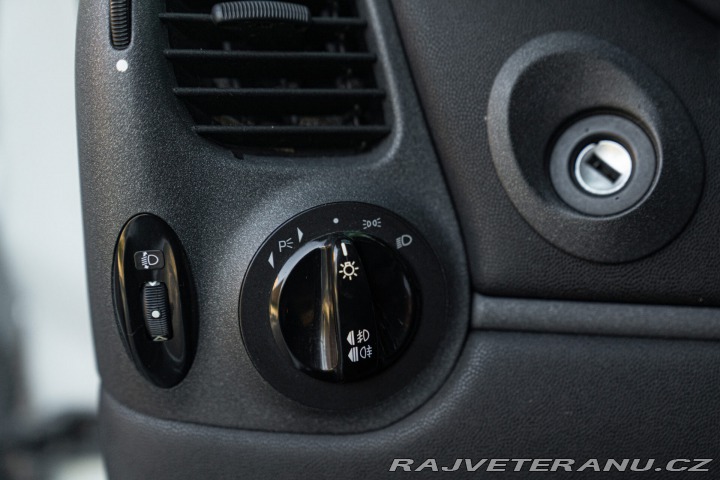 Porsche 911 (996) MK1 CARRERA 4 RAID 1999