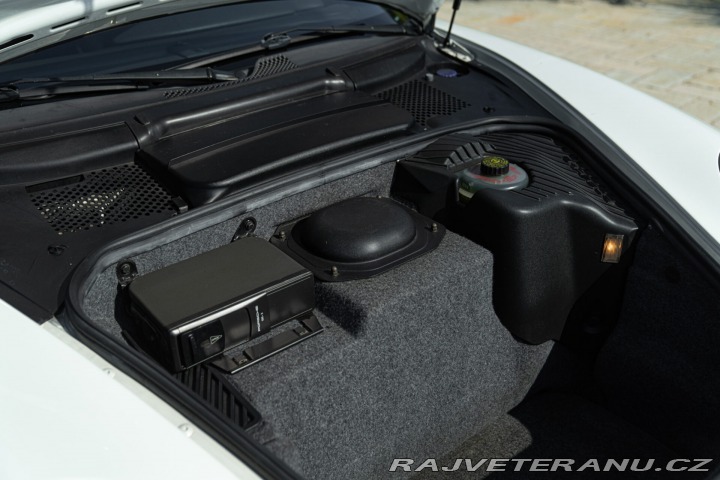 Porsche 911 (996) MK1 CARRERA 4 RAID 1999