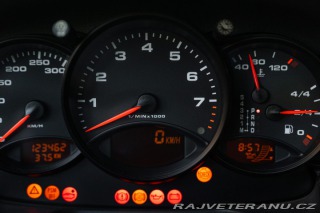 Porsche 911 (996) MK1 CARRERA 4 RAID 1999