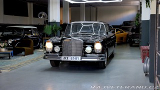 Mercedes-Benz 230 230S | W11 | "Heckflosse"