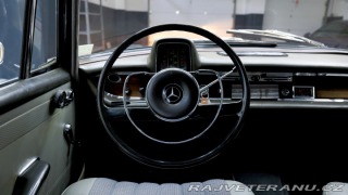 Mercedes-Benz 230 230S | W11 | Heckflosse 1967