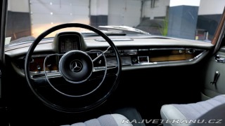Mercedes-Benz 230 230S | W11 | Heckflosse 1967