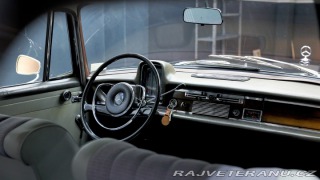 Mercedes-Benz 230 230S | W11 | Heckflosse 1967