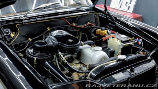 Mercedes-Benz 230 230S | W11 | Heckflosse 1967