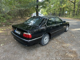 BMW 7 E38 735i manuál 1997