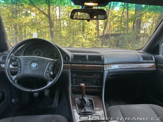 BMW 7 E38 735i manuál 1997