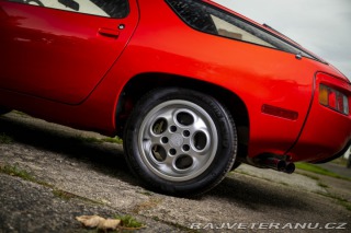 Porsche 928  1979