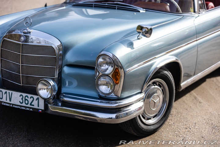 Mercedes-Benz 220 SEb COUPE 1963