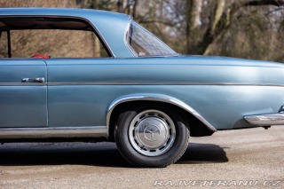 Mercedes-Benz 220 SEb COUPE 1963