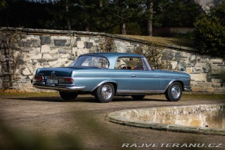 Mercedes-Benz 220 SEb COUPE 1963