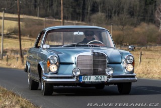 Mercedes-Benz 220 SEb COUPE 1963