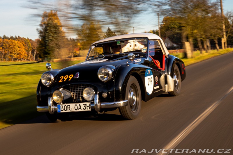 Triumph TR2 Sports