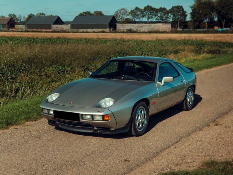 Porsche 928 4.7 S