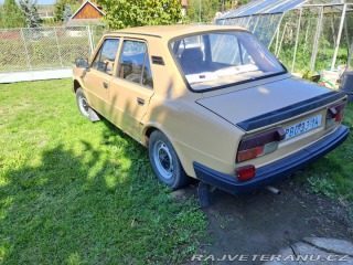 Škoda 105 742 1984