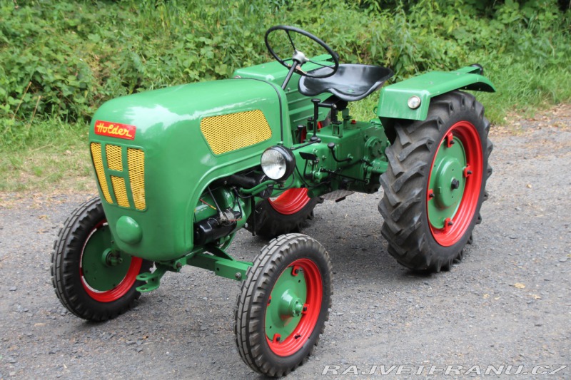 Ostatní značky Ostatní modely Traktor Holder B-12