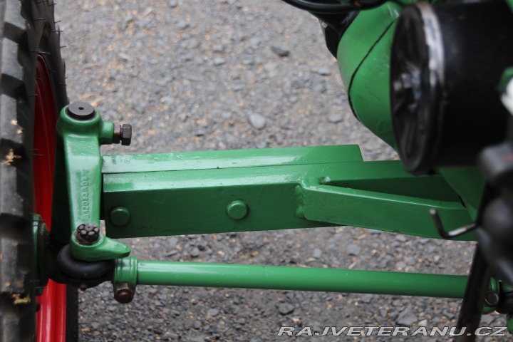 Ostatní značky Ostatní modely Traktor Holder B-12 1959