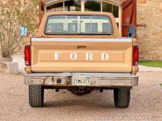 Ford F 250 6.9 V8 Diesel Manuál 1984
