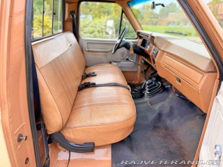 Ford F 250 6.9 V8 Diesel Manuál 1984