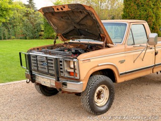 Ford F 250 6.9 V8 Diesel Manuál 1984