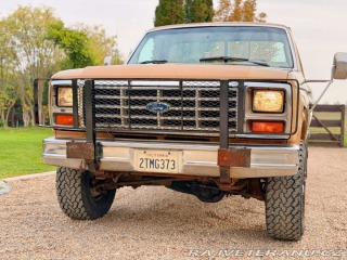 Ford F 250 6.9 V8 Diesel Manuál 1984
